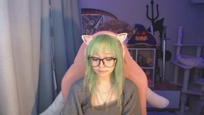 LianneBevels live cam on Cam4