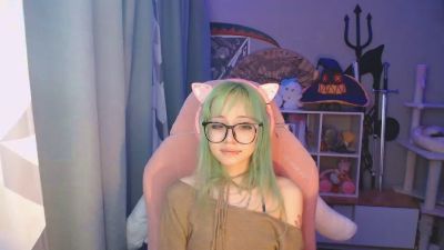 LianneBevels live cam on Cam4