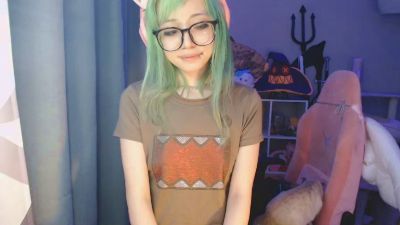 LianneBevels live cam on Cam4