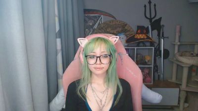 LianneBevels live cam on Cam4