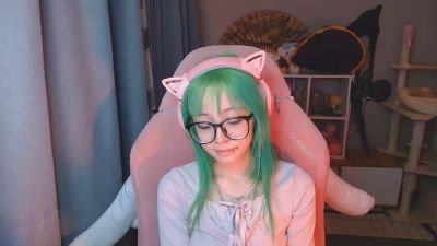 LianneBevels live cam on Cam4