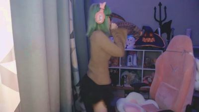 LianneBevels live cam on Cam4