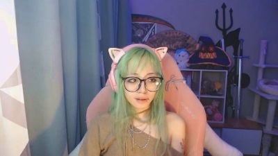 LianneBevels live cam on Cam4