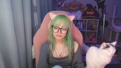 LianneBevels live cam on Cam4