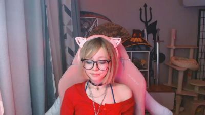 LianneBevels live cam on Cam4