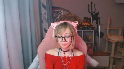 LianneBevels live cam on Cam4