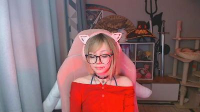 LianneBevels live cam on Cam4