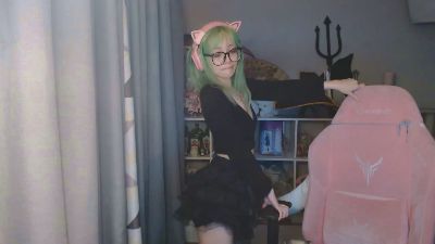 LianneBevels live cam on Cam4