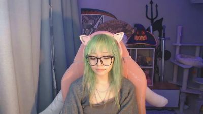 LianneBevels live cam on Cam4