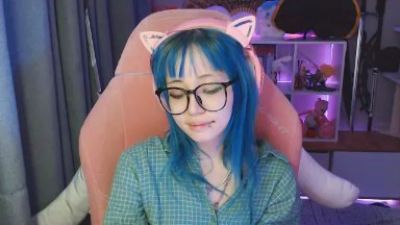 LianneBevels live cam on Cam4