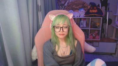 LianneBevels live cam on Cam4