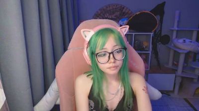 LianneBevels live cam on Cam4