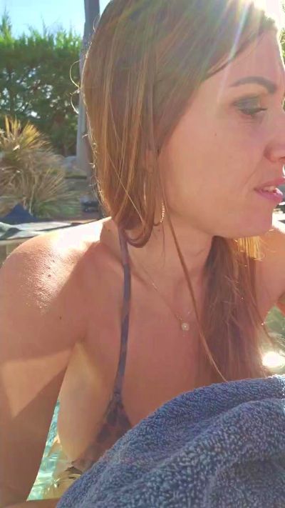 Lib_ertine3232 live cam on Cam4