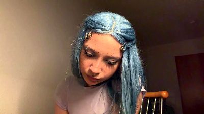 LibertyBucher live cam on Cam4