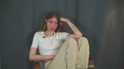 LienIvers live cam on Cam4