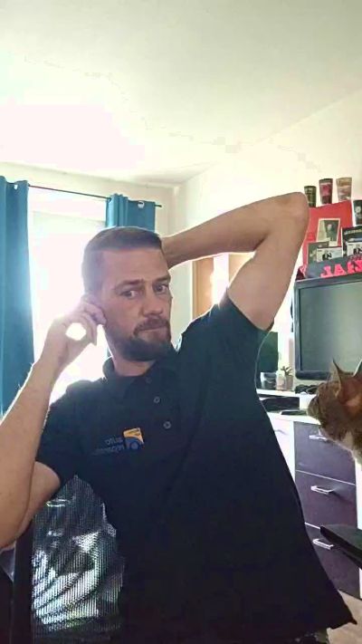 Lienlingsidiot live cam on Cam4