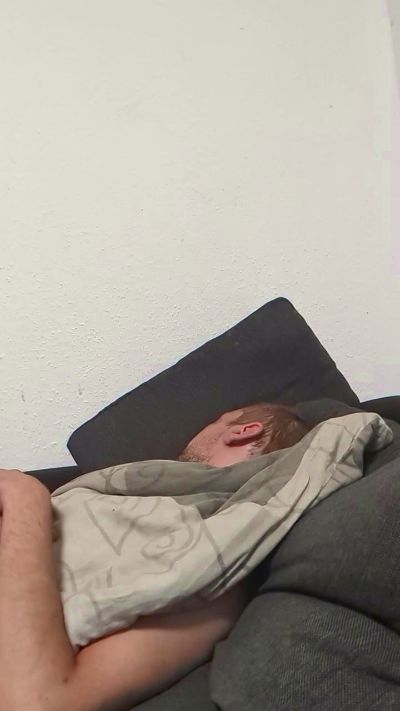 Lienlingsidiot live cam on Cam4