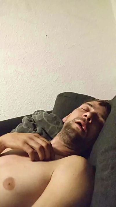 Lienlingsidiot live cam on Cam4