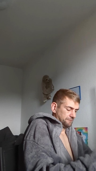 Lienlingsidiot live cam on Cam4