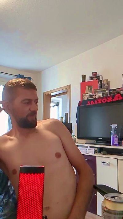 Lienlingsidiot live cam on Cam4