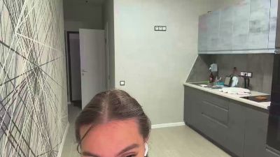 LigiaZmich live cam on Cam4