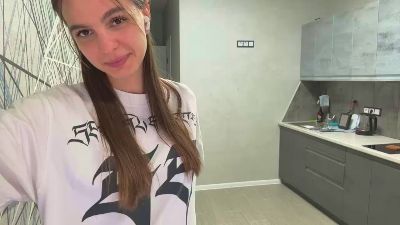 LigiaZmich live cam on Cam4