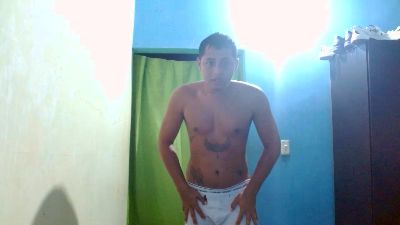 Lil_condor_bby1 live cam on Cam4