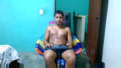 Lil_condor_bby1 live cam on Cam4