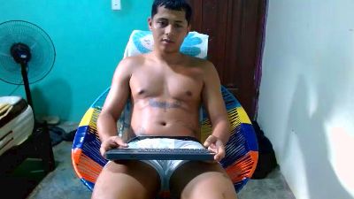 Lil_condor_bby1 live cam on Cam4
