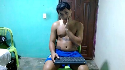 Lil_condor_bby1 live cam on Cam4