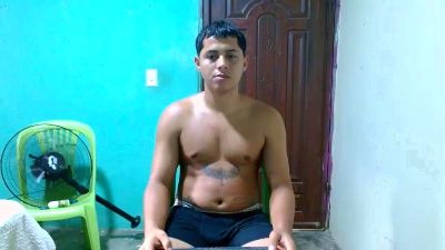 Lil_condor_bby1 live cam on Cam4