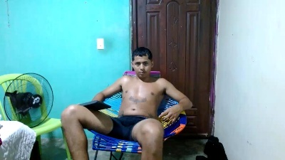 Lil_condor_bby1 live cam on Cam4