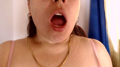 LilaHornyPiss live cam on Cam4