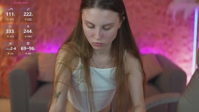 LilaSims live cam on Cam4
