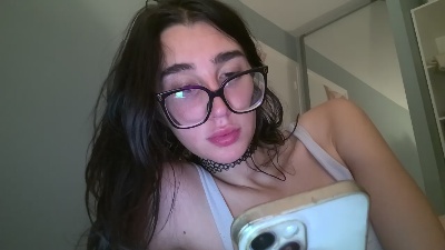 Lili40 live cam on Cam4