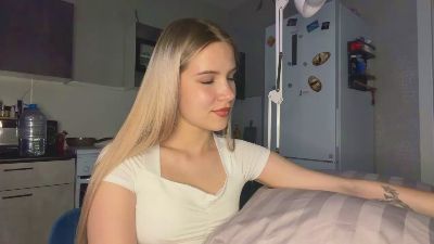 LiliDevargas live cam on Cam4