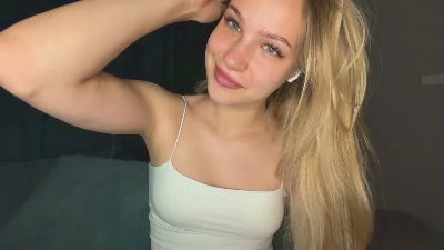 LiliDevargas live cam on Cam4