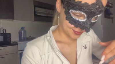 LiliDevargas live cam on Cam4
