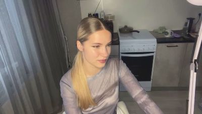 LiliDevargas live cam on Cam4