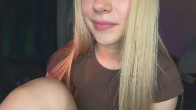 LiliDevargas live cam on Cam4