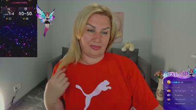 Lili_Crossi live cam on Cam4