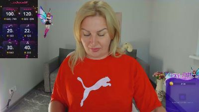 Lili_Crossi live cam on Cam4