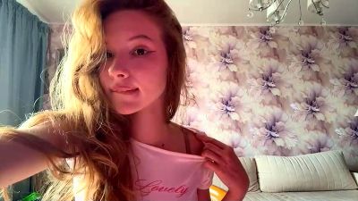 LiliaVanbeek live cam on Cam4
