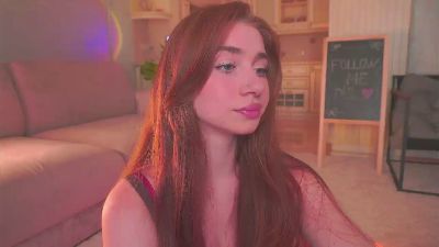 LilianHathaway live cam on Cam4