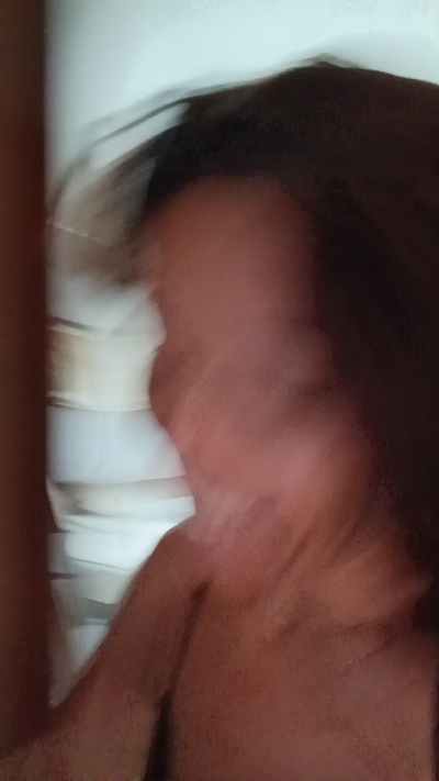 Liliana1980 live cam on Cam4