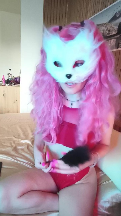 Lilianroses live cam on Cam4