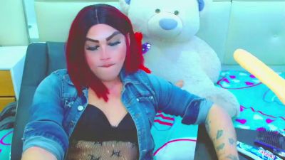 LilieRousse live cam on Cam4