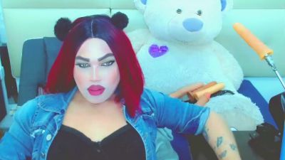 LilieRousse live cam on Cam4