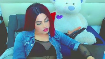 LilieRousse live cam on Cam4