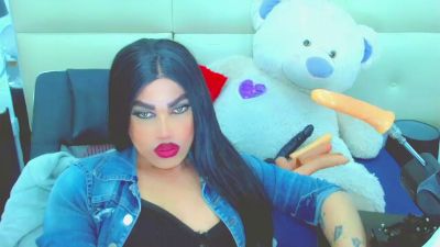 LilieRousse live cam on Cam4